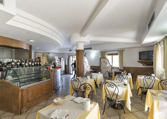 Castello Di Tavolara Hotel 3*