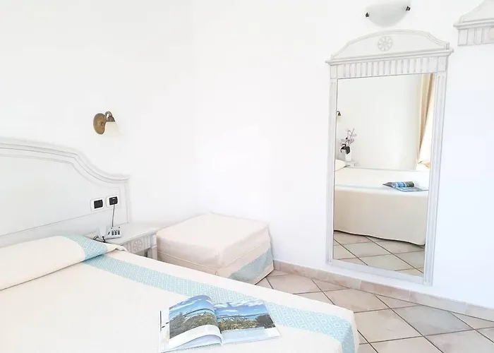 Castello Di Tavolara Hotel Porto San Paolo (Sardinia)