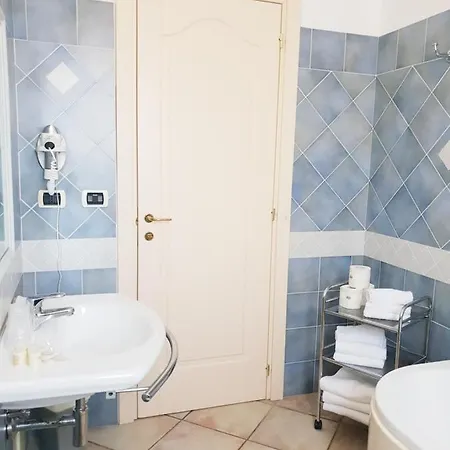 Castello Di Tavolara Hotel Porto San Paolo (Sardinia)