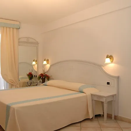 Castello Di Tavolara Hotel Porto San Paolo (Sardinia)