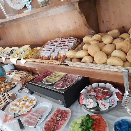 Hotel Castello Di Tavolara