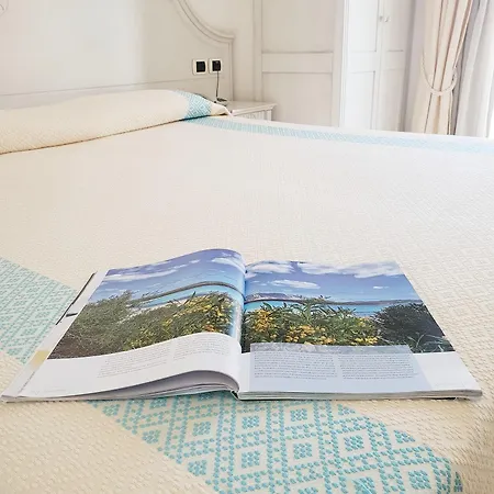 Hotel Castello Di Tavolara Porto San Paolo (Sardinia)