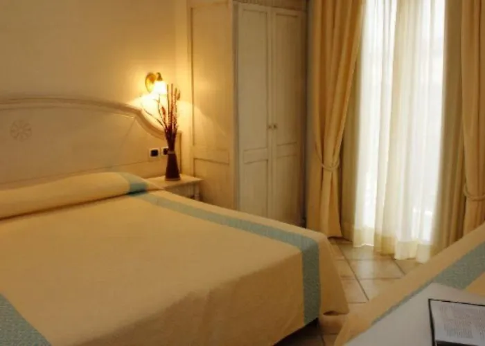 Castello Di Tavolara Hotel Porto San Paolo (Sardinia)